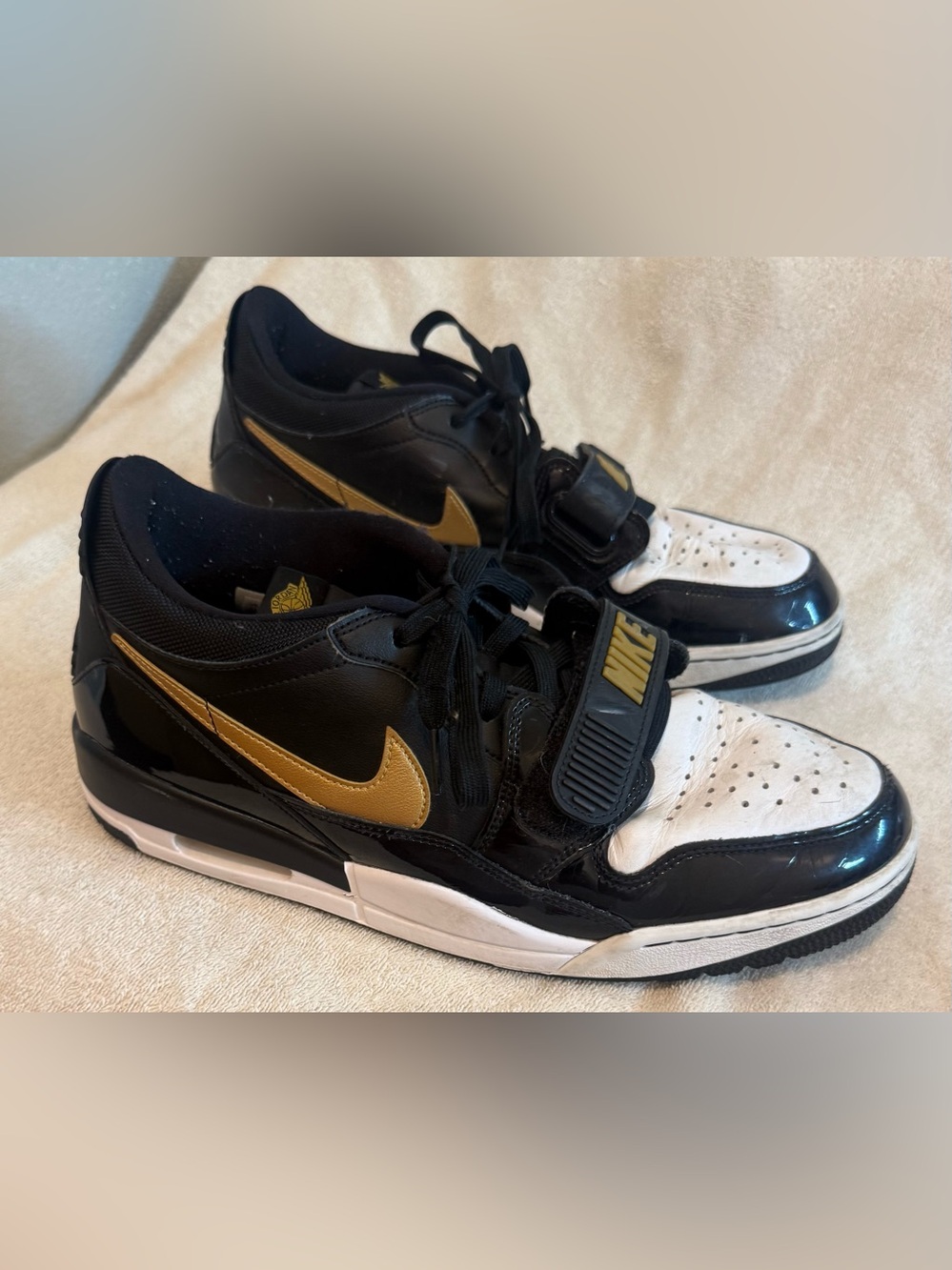 Nike Air Jordan Legacy 312 Low "Black Metallic Gold" Strap Sneaker CD7069-071